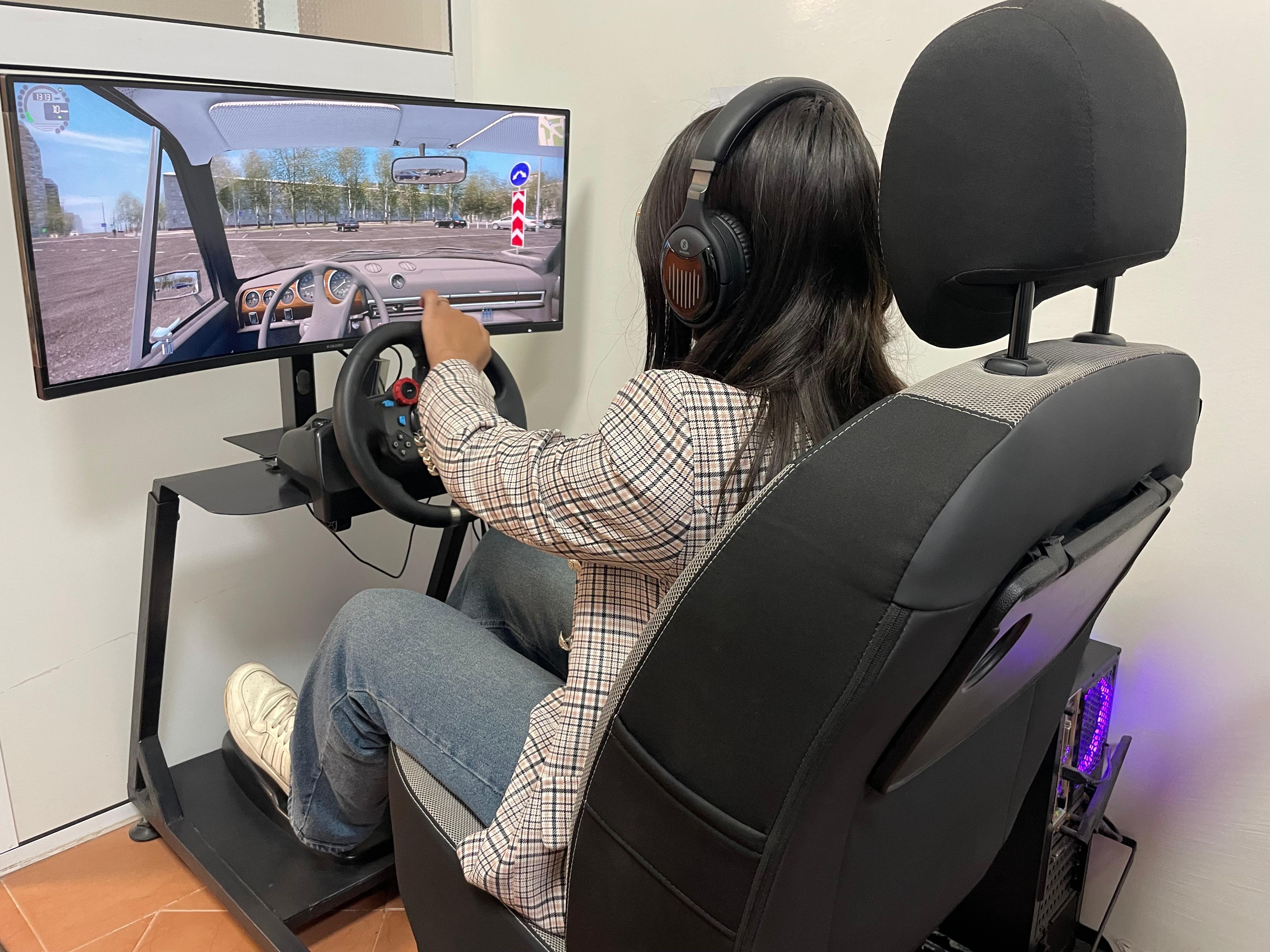 جهاز محاكاة السياقة